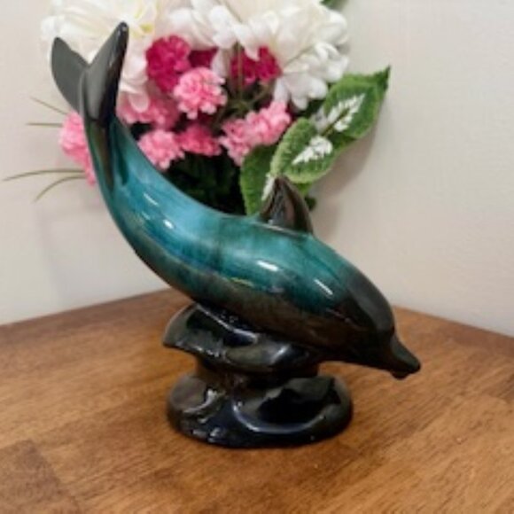 Vintage Blue Mountain Pottery Dolphin Figurine – Canadian Green Drip Glaze – Mid - Picture 1 of 8